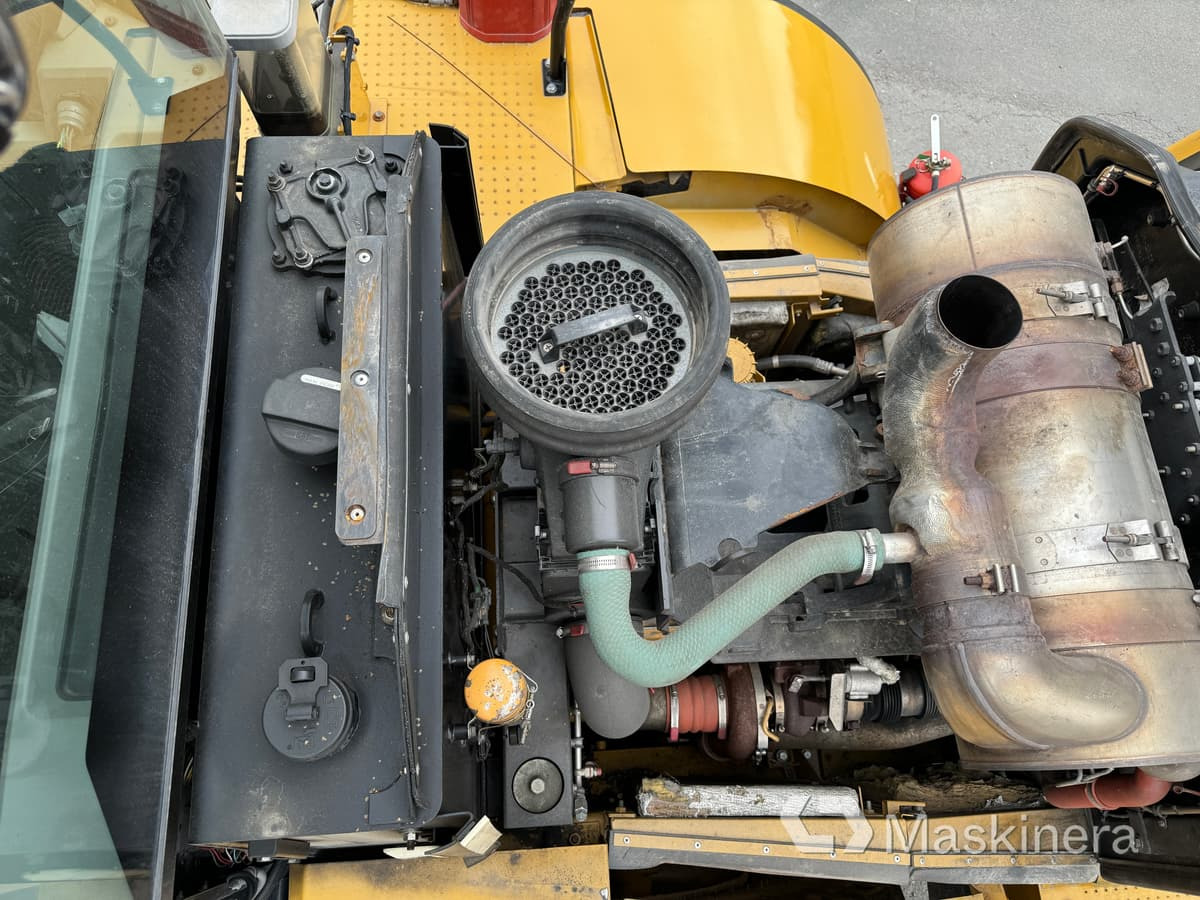 Chargeuse sur pneus Hjullastare CAT 972K