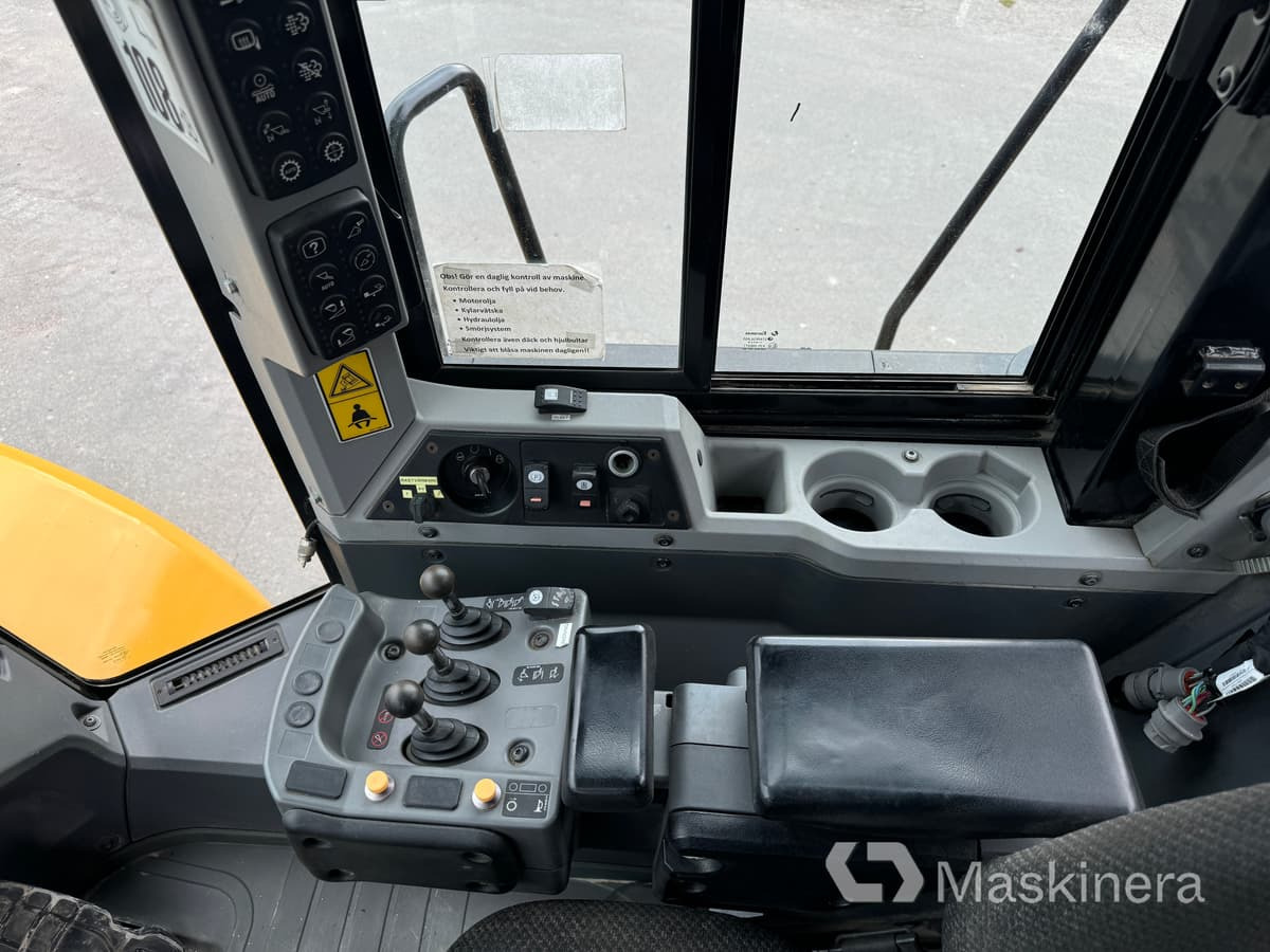 Chargeuse sur pneus Hjullastare CAT 972K