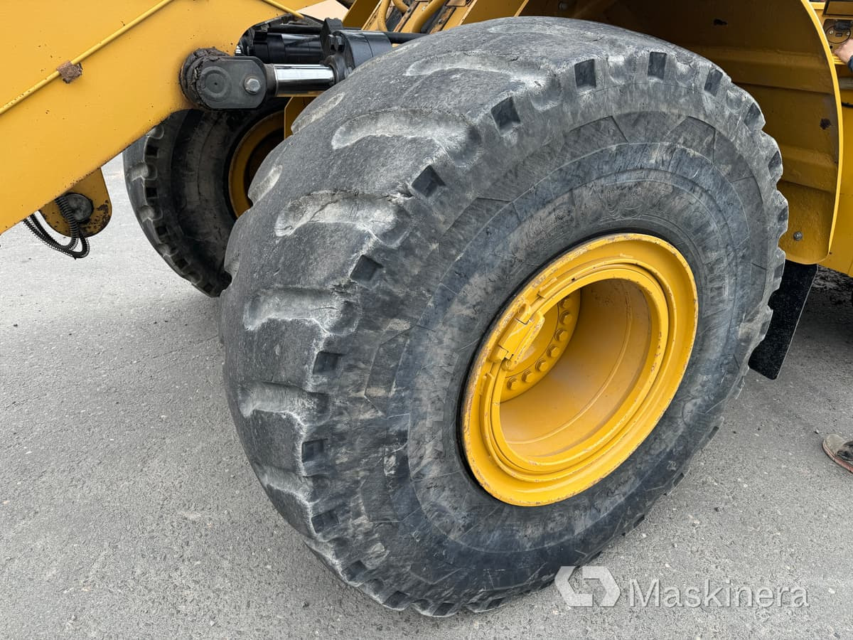 Chargeuse sur pneus Hjullastare CAT 972K