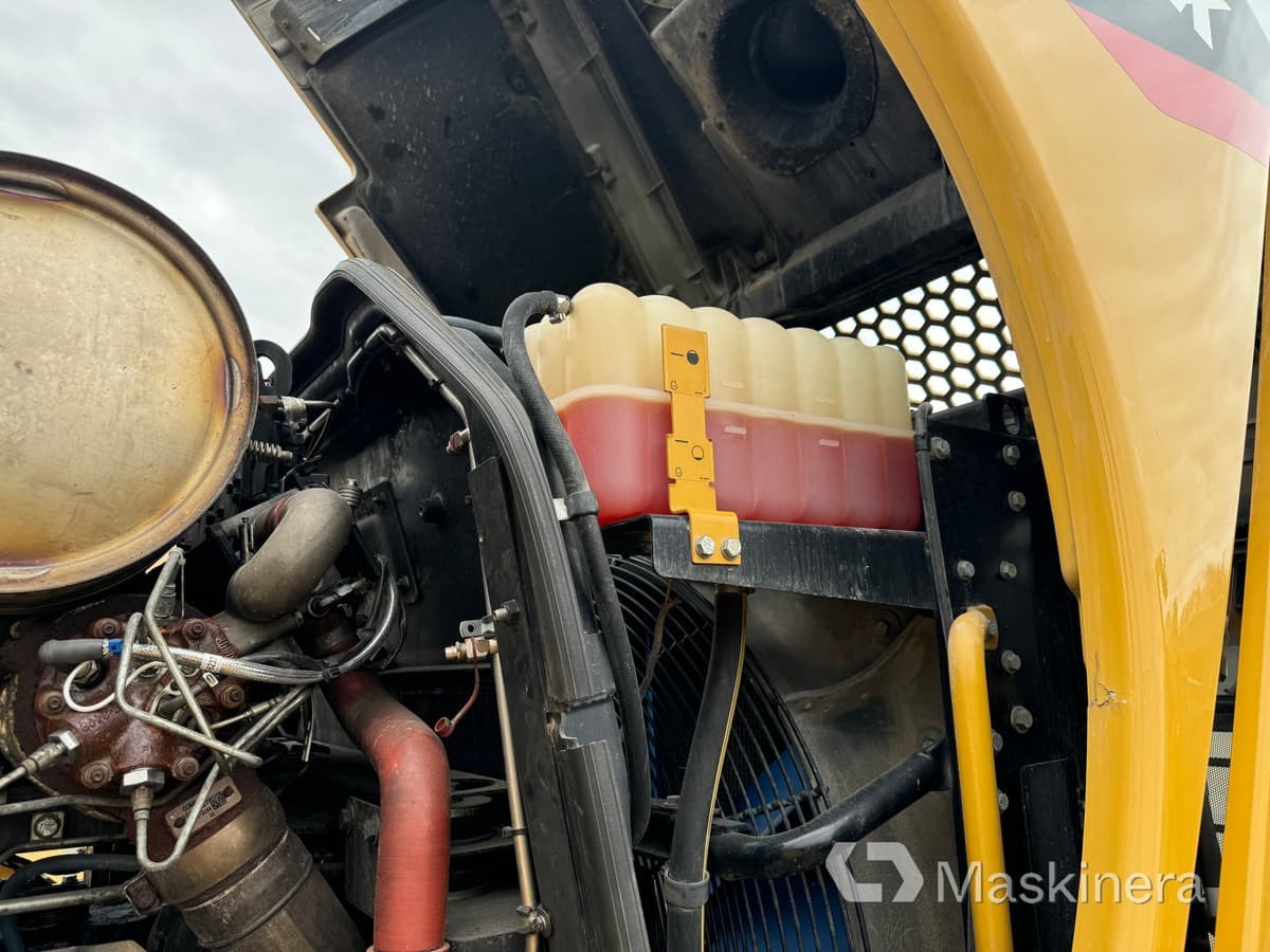 Chargeuse sur pneus Hjullastare CAT 972K