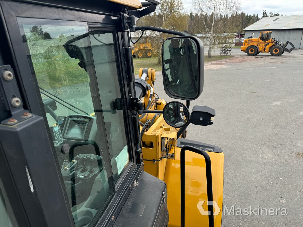 Chargeuse sur pneus Hjullastare CAT 972K