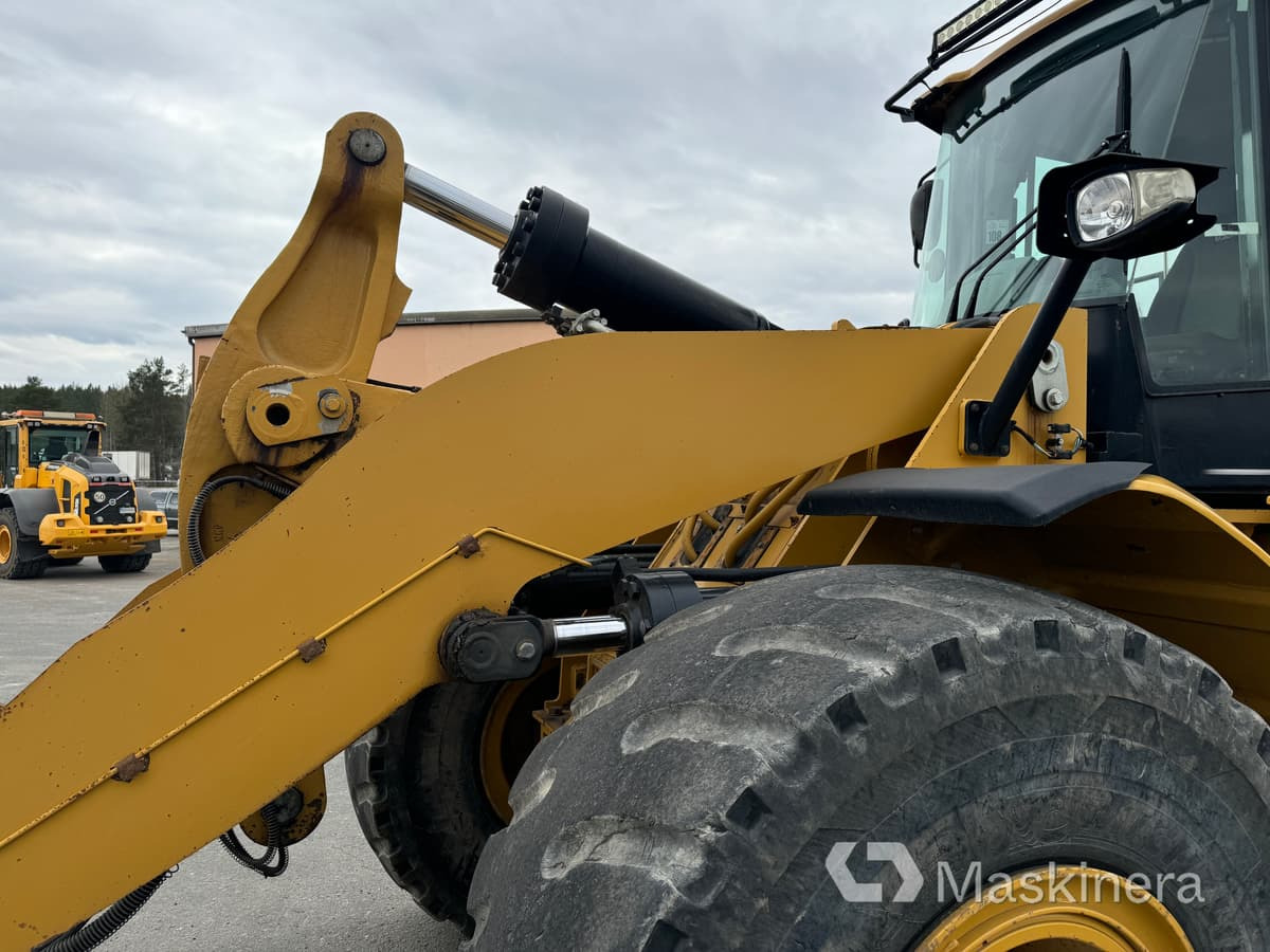 Chargeuse sur pneus Hjullastare CAT 972K