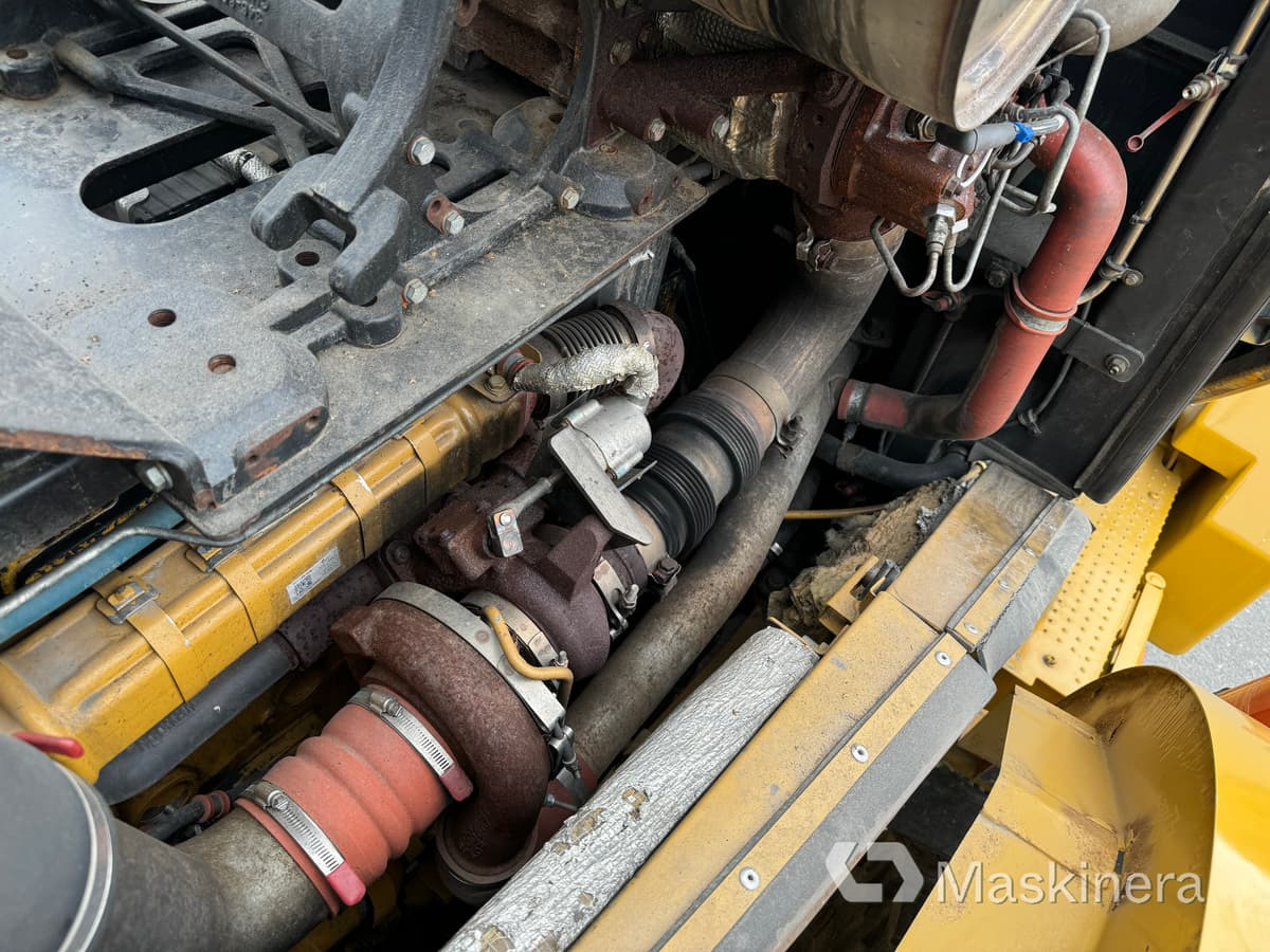 Chargeuse sur pneus Hjullastare CAT 972K