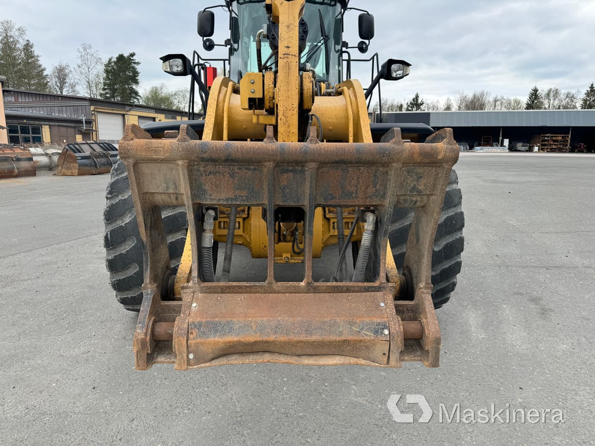 Chargeuse sur pneus Hjullastare CAT 972K