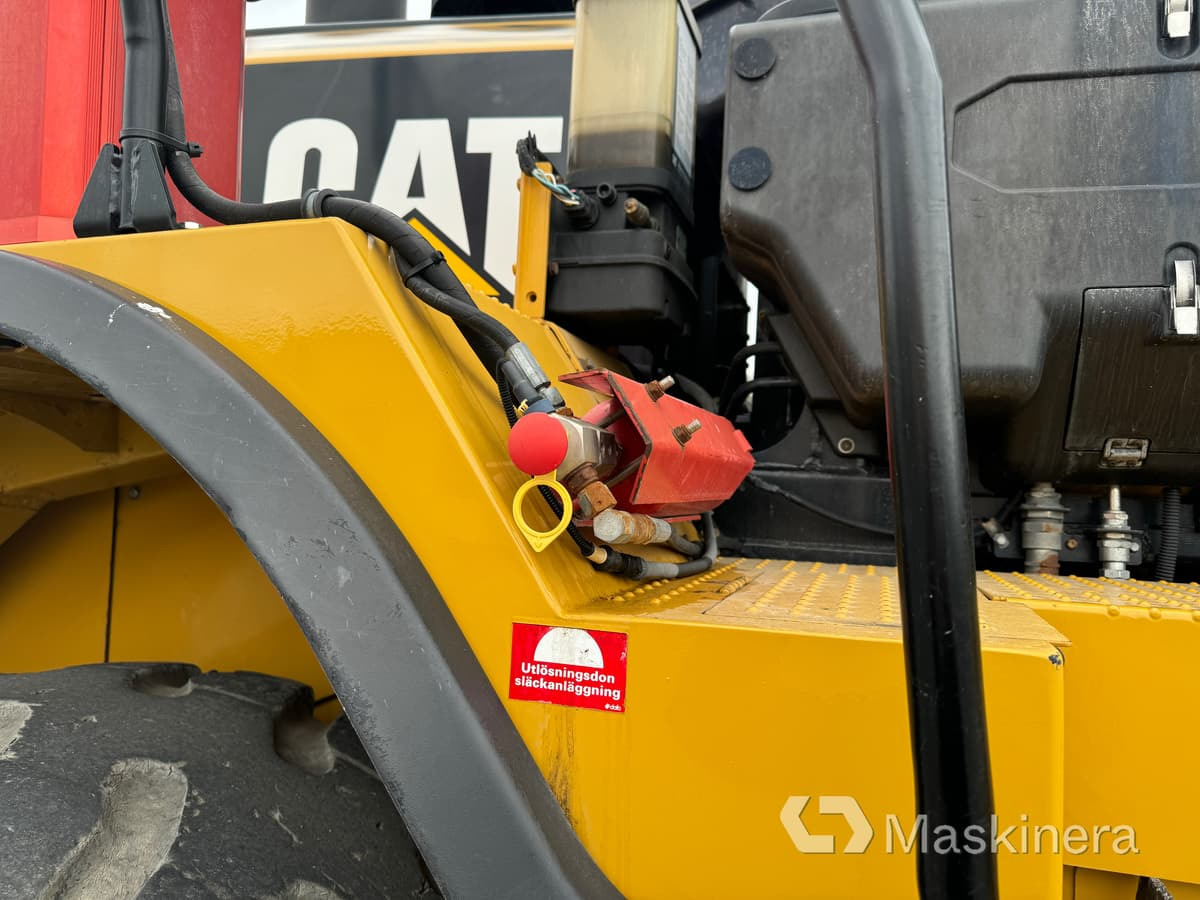 Chargeuse sur pneus Hjullastare CAT 972K