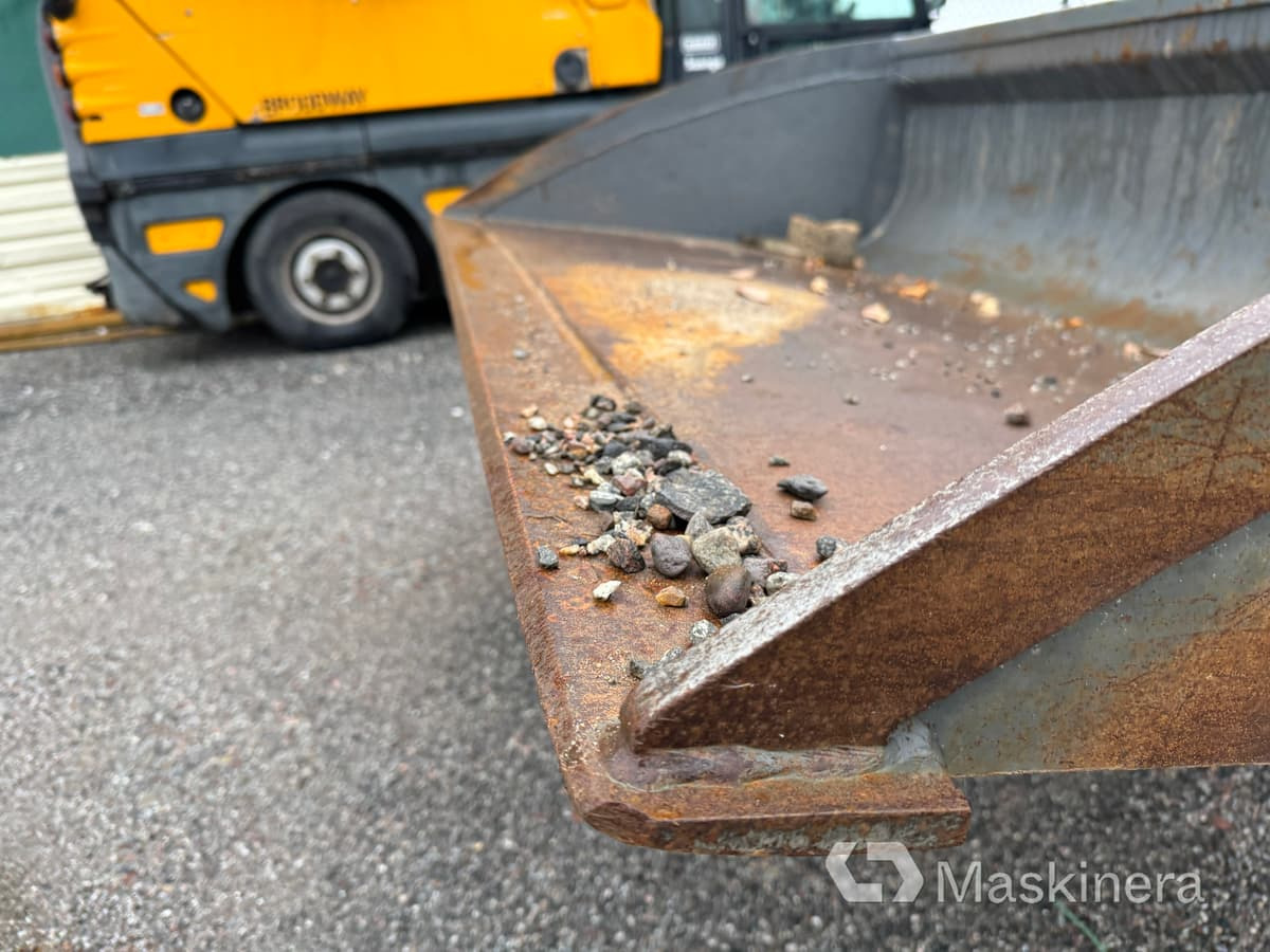 Chargeuse sur pneus Hjullastare Everun ER416