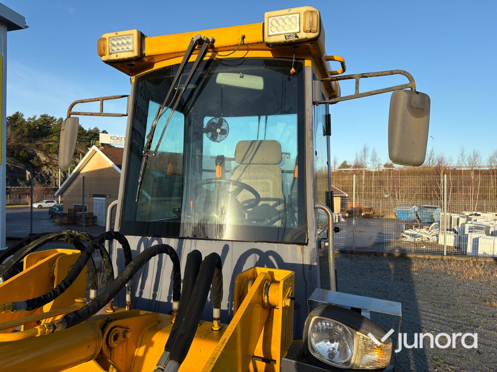 Chargeuse sur pneus Hjullastare - Hongyuan ZL18F+