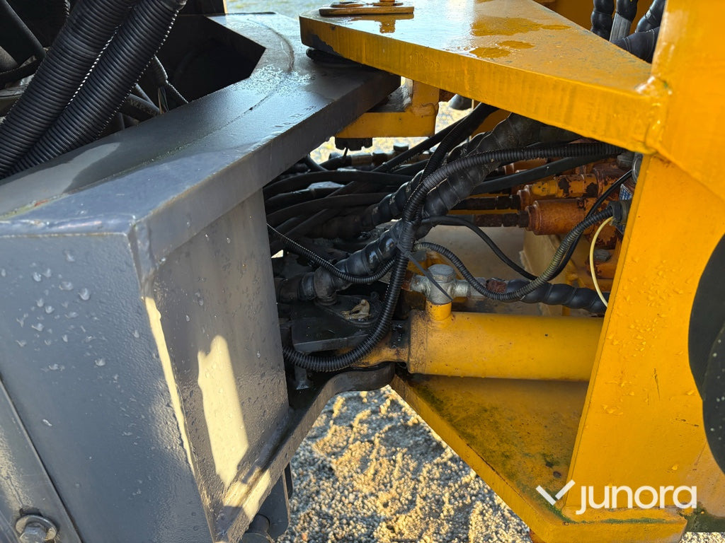 Chargeuse sur pneus Hjullastare - Hongyuan ZL18F+