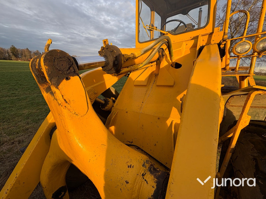 Chargeuse sur pneus Hjullastare - IH H-50B