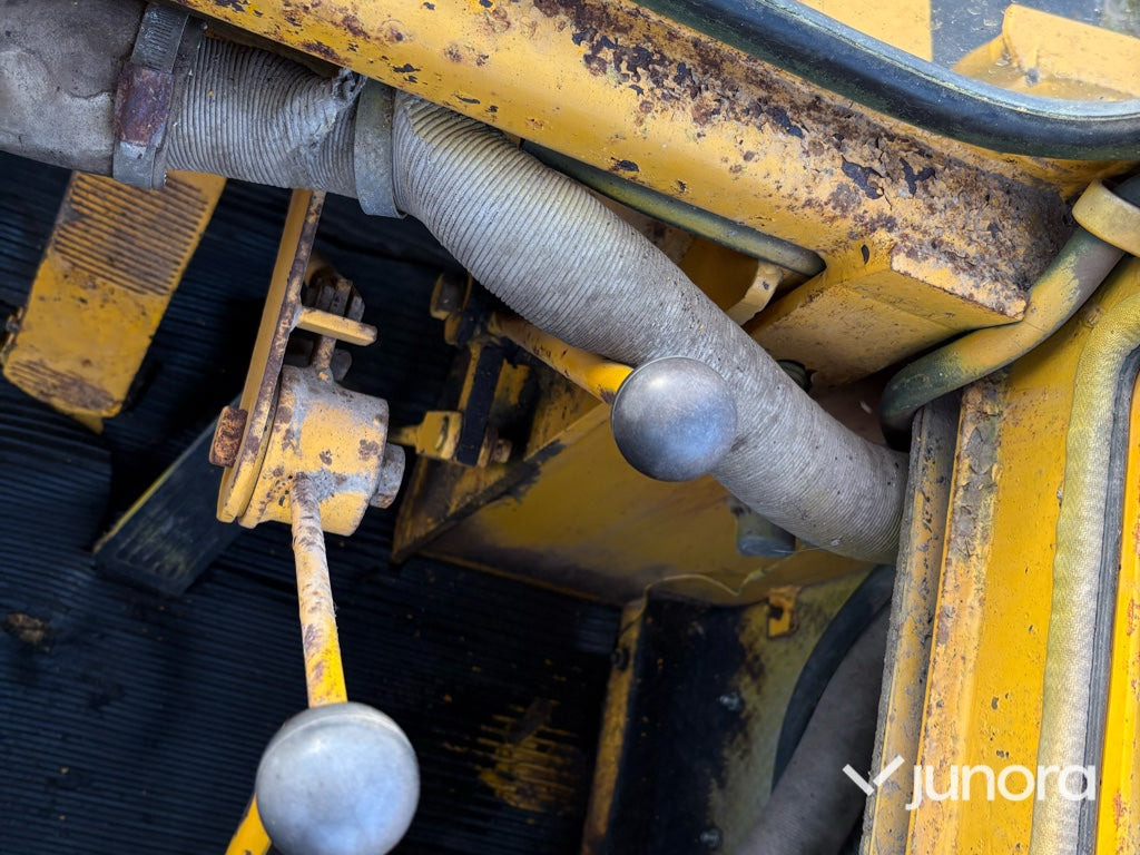 Chargeuse sur pneus Hjullastare - IH H-50B