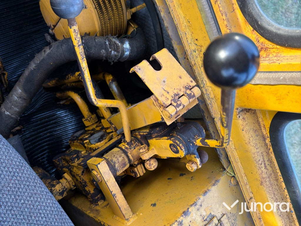 Chargeuse sur pneus Hjullastare - IH H-50B