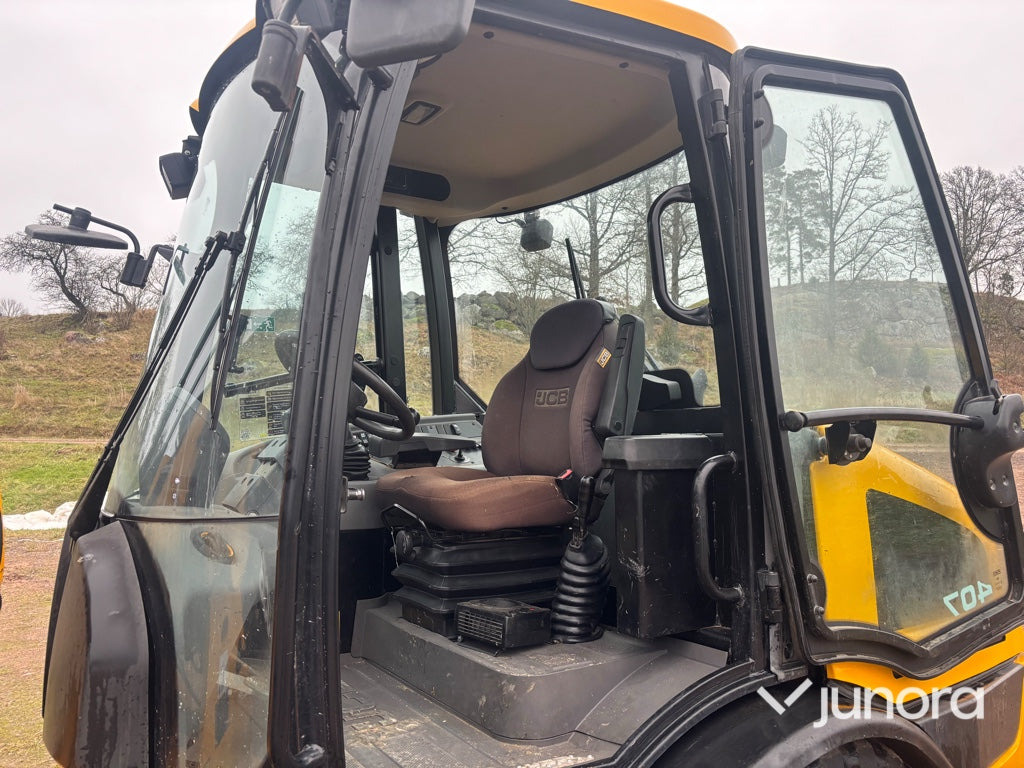 Chargeuse sur pneus Hjullastare - JCB 407 SV