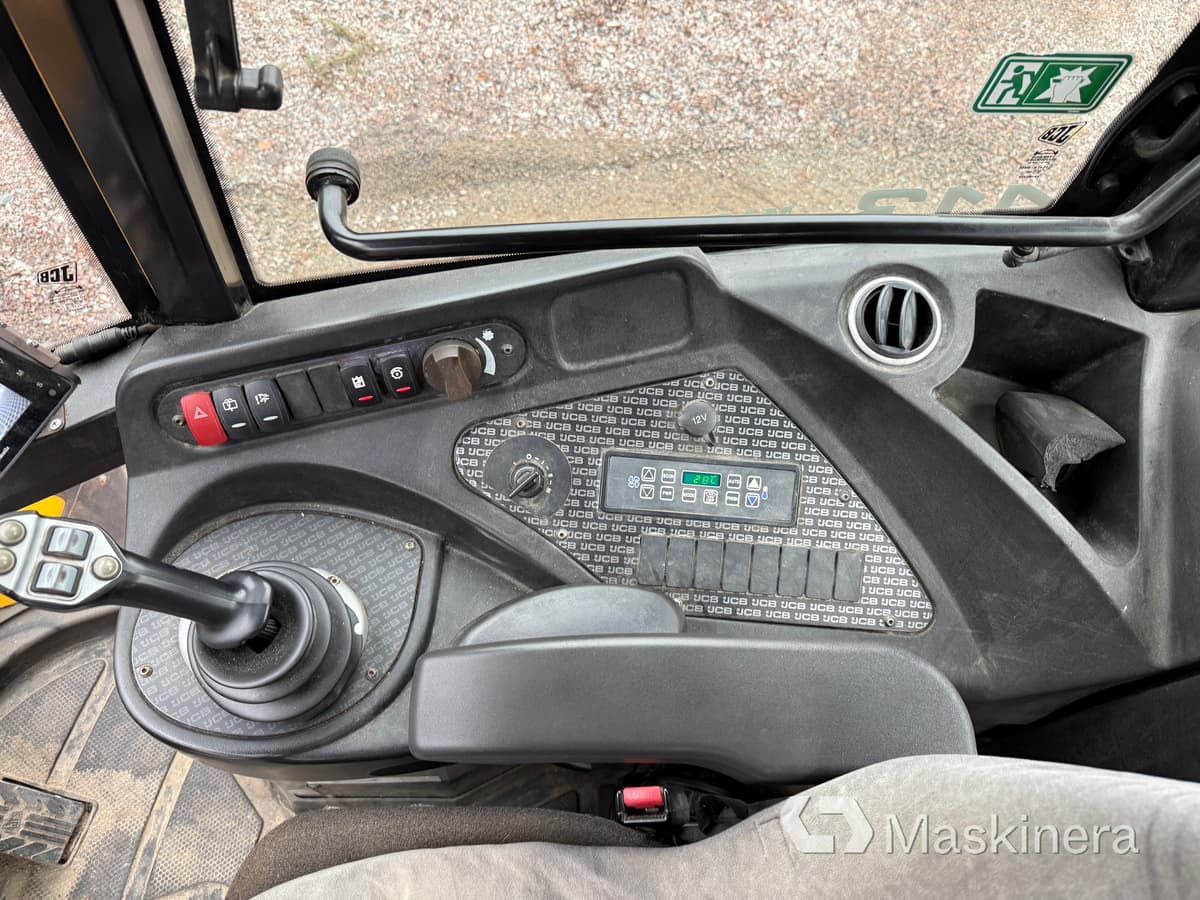 Chargeuse sur pneus Hjullastare JCB 413S