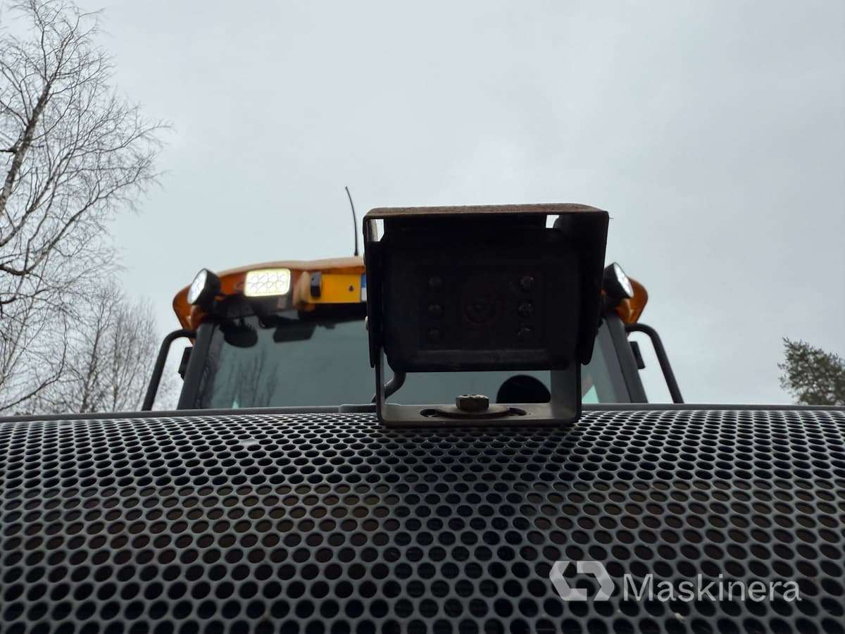 Chargeuse sur pneus Hjullastare JCB 413S