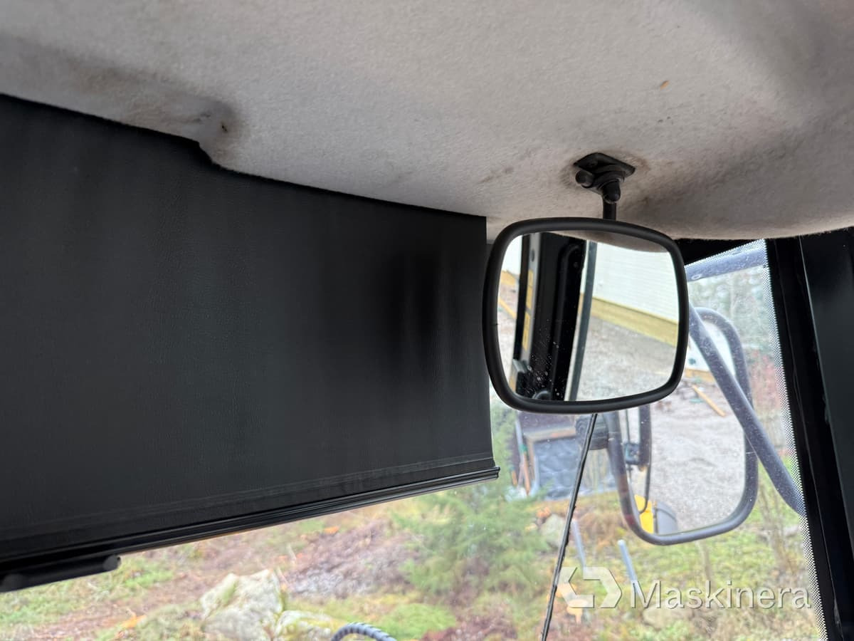 Chargeuse sur pneus Hjullastare JCB 413S