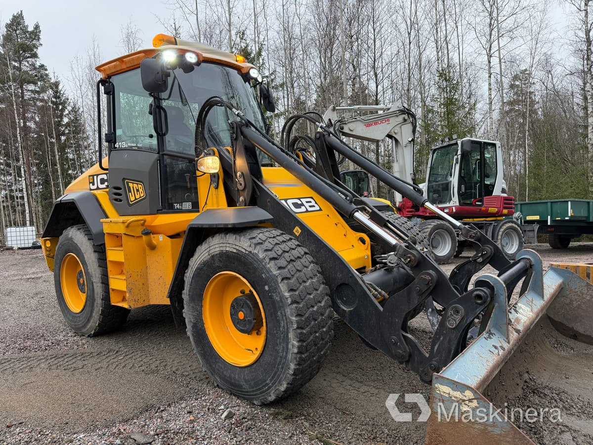 Chargeuse sur pneus Hjullastare JCB 413S