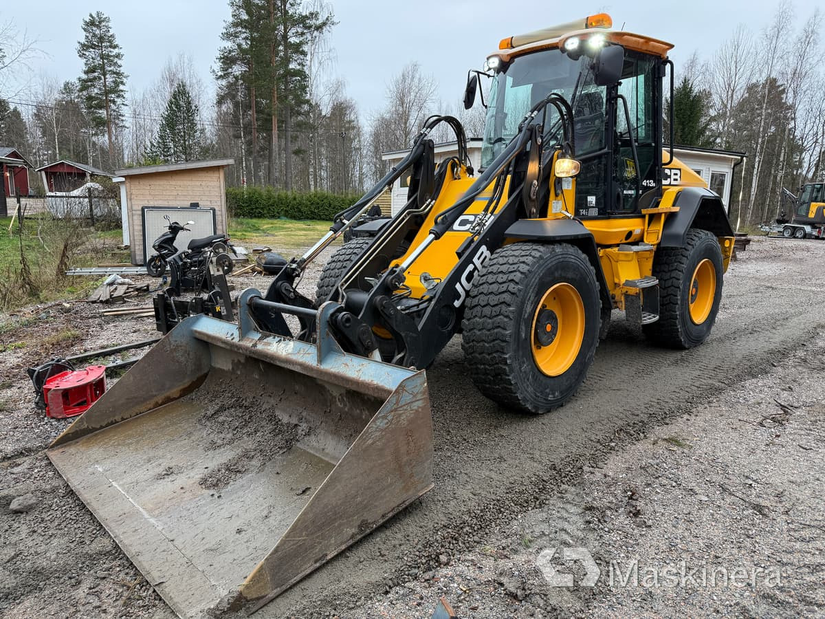 Chargeuse sur pneus Hjullastare JCB 413S
