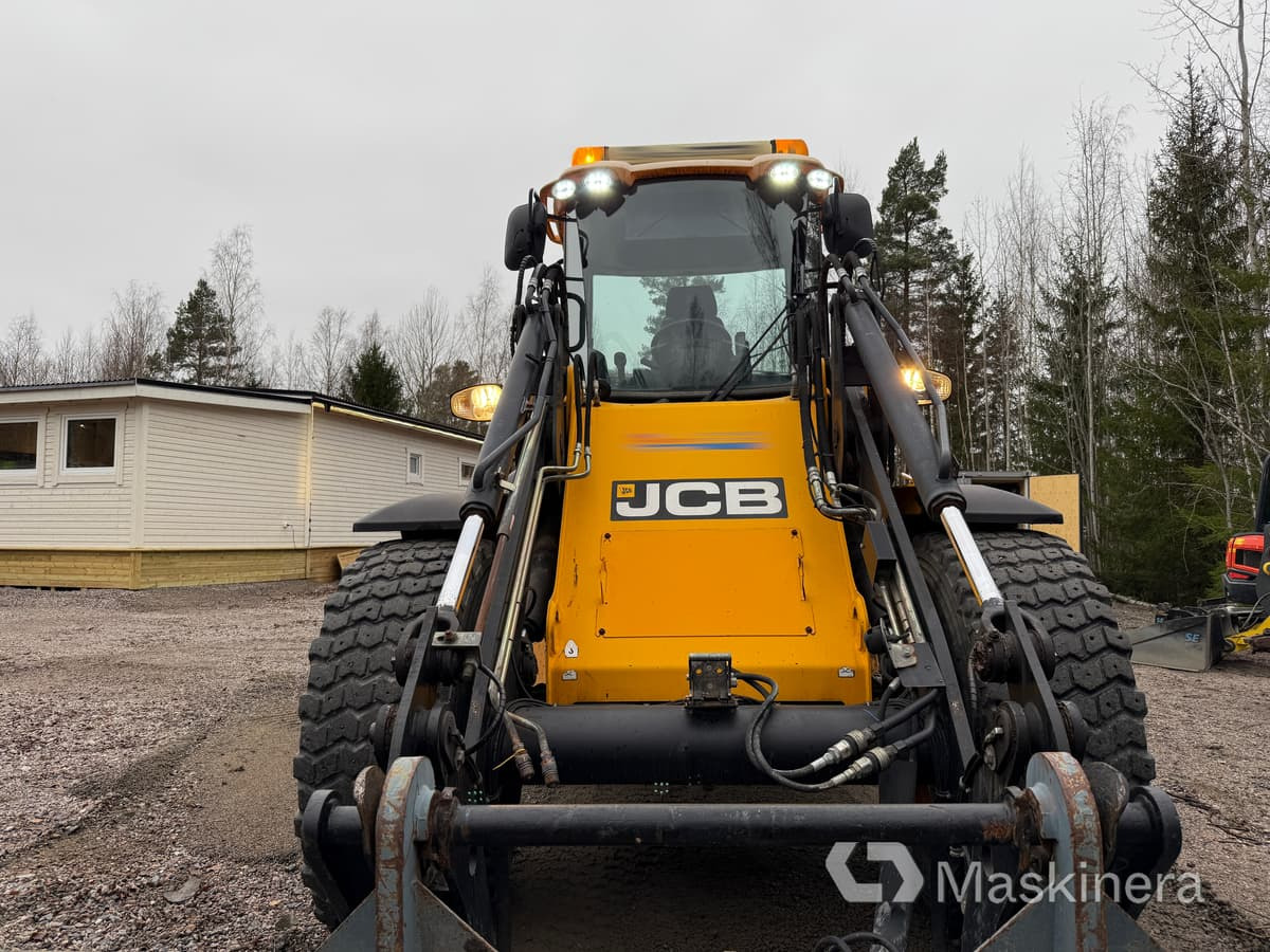 Chargeuse sur pneus Hjullastare JCB 413S