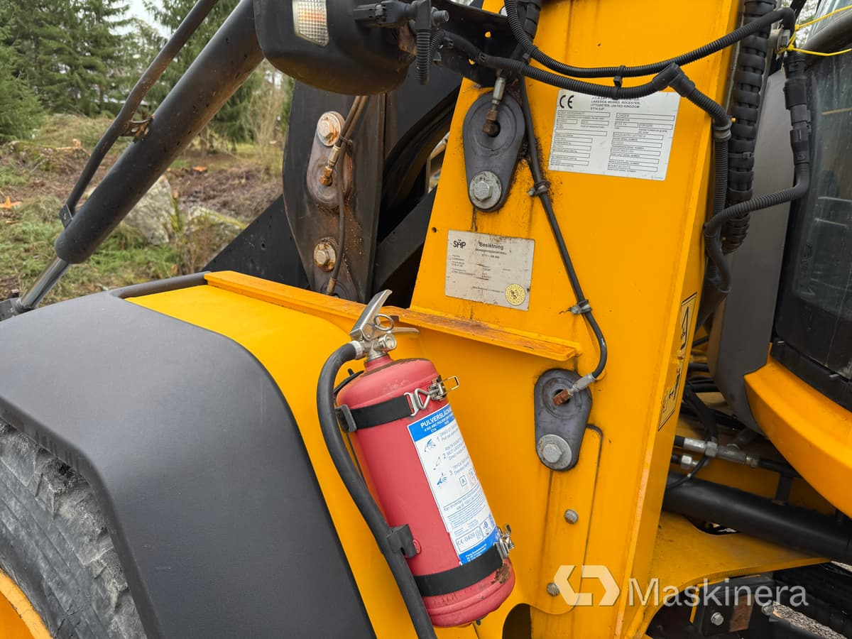 Chargeuse sur pneus Hjullastare JCB 413S