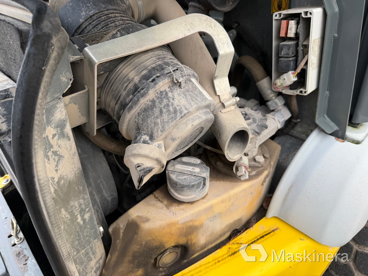 Chargeuse sur pneus Hjullastare Kramer 5035