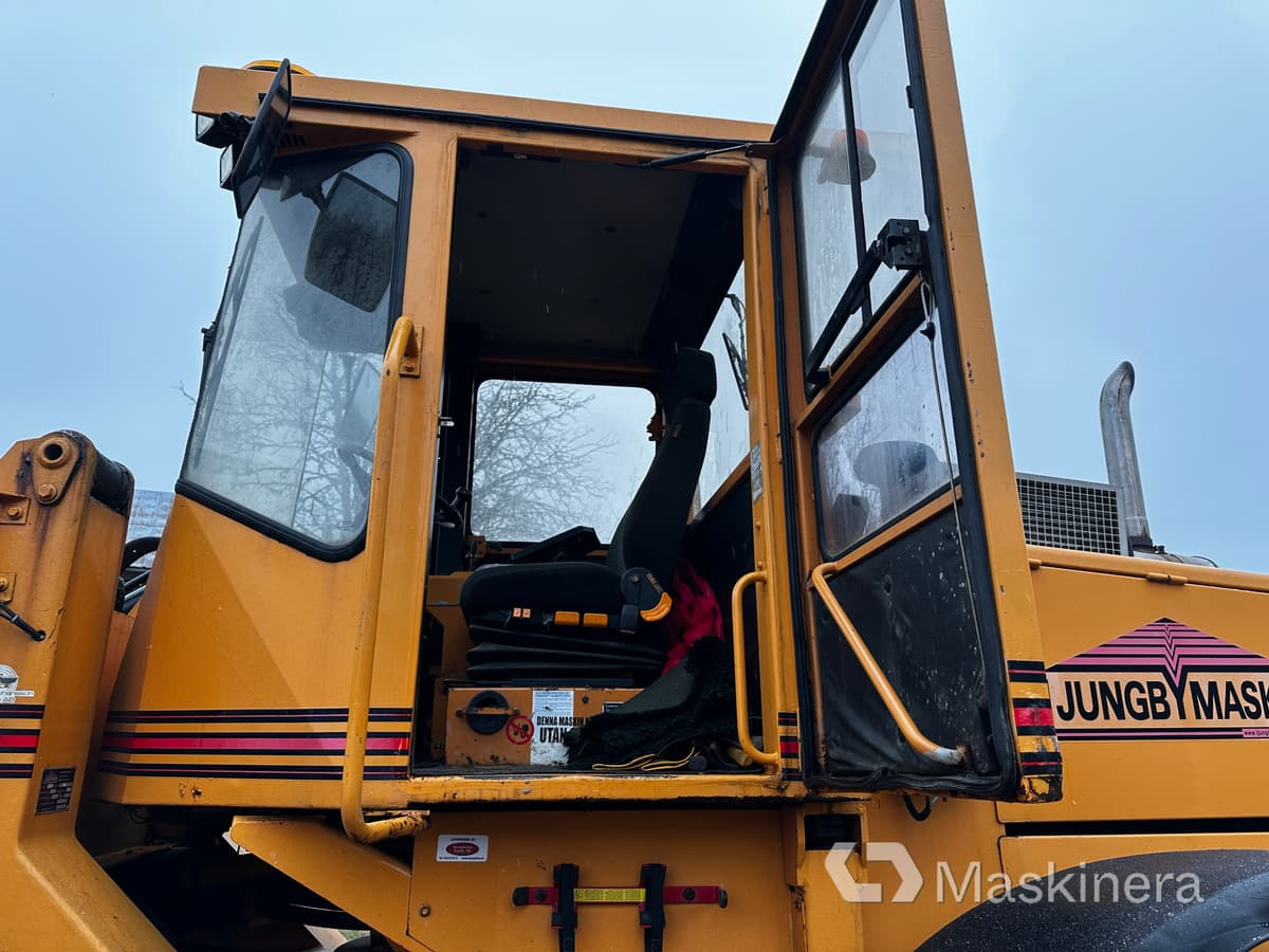 Chargeuse sur pneus Hjullastare Ljungby 1322