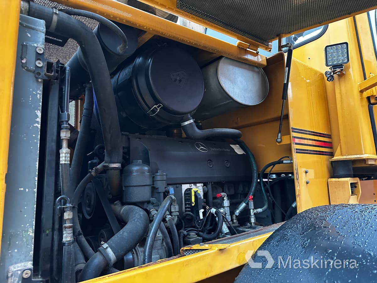 Chargeuse sur pneus Hjullastare Ljungby L15