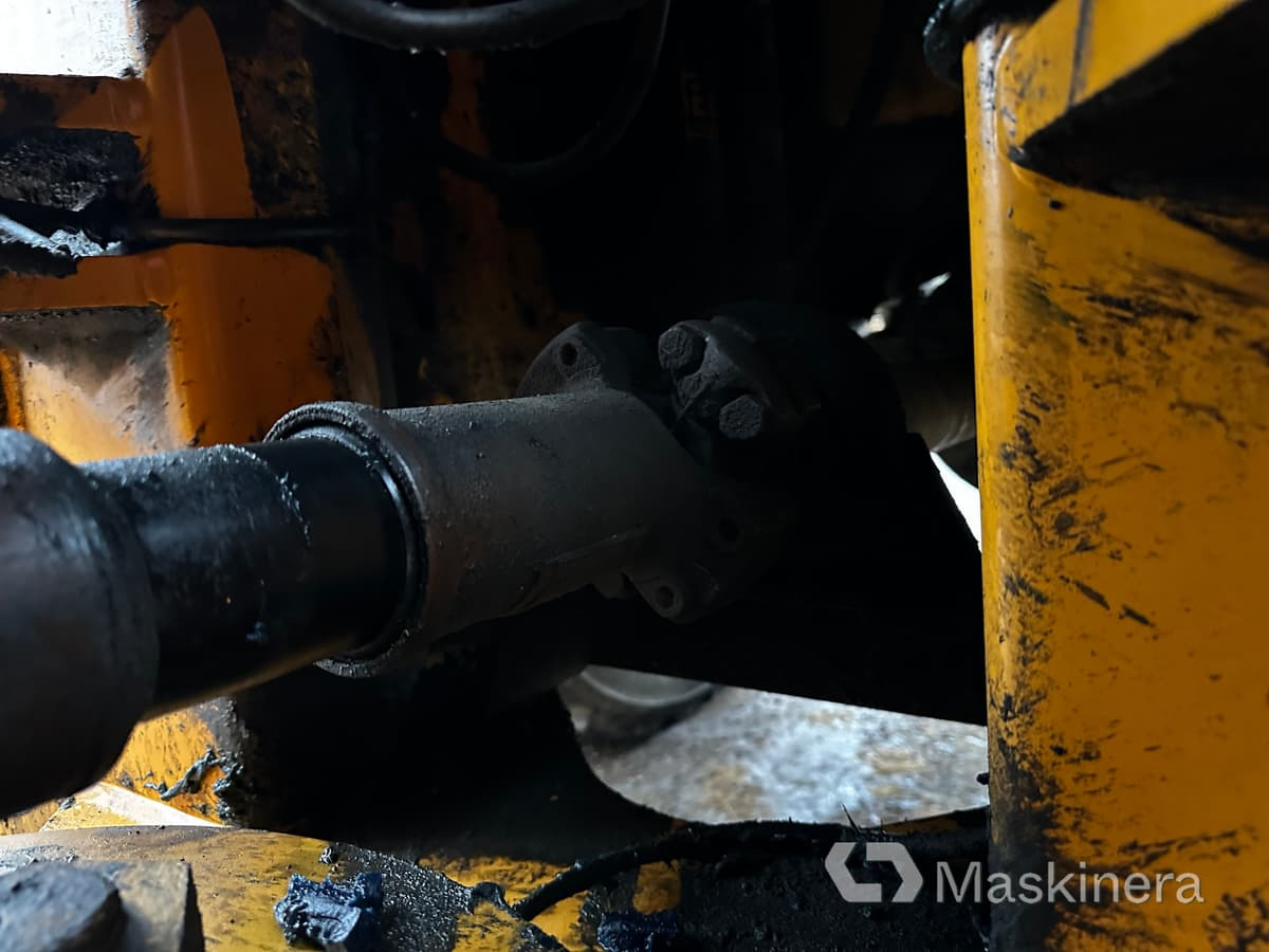 Chargeuse sur pneus Hjullastare Ljungby L15