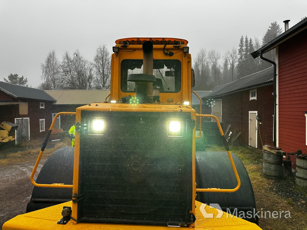 Chargeuse sur pneus Hjullastare Ljungby L15