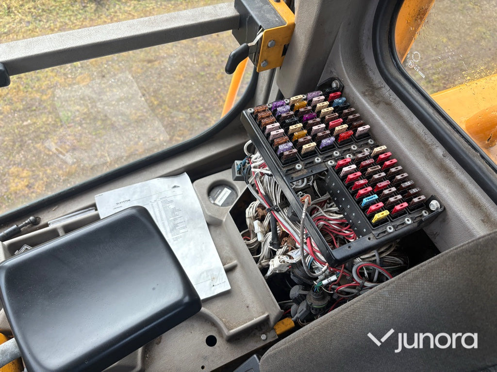 Chargeuse sur pneus Hjullastare - Ljungby L30