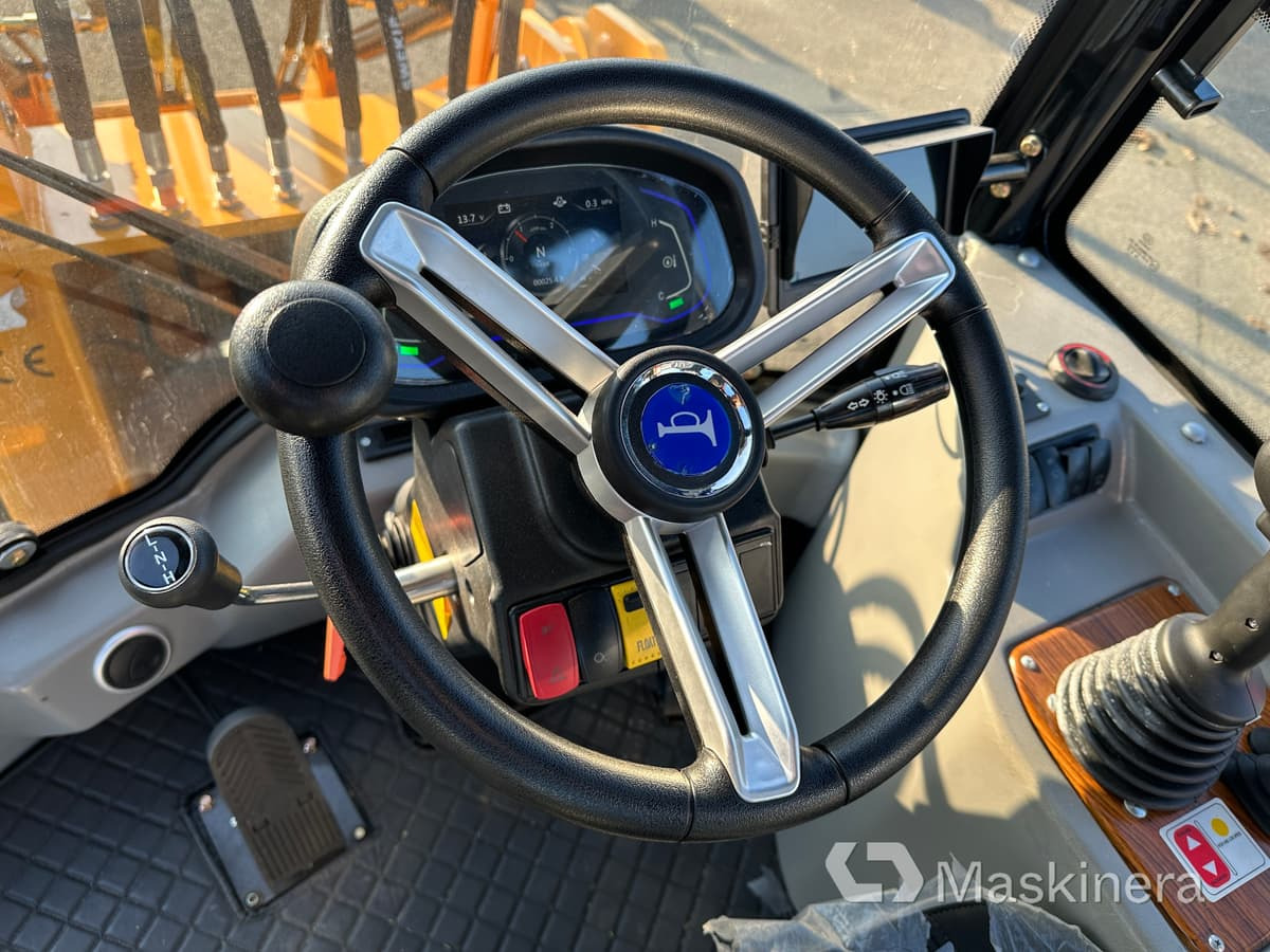 Chargeuse sur pneus Hjullastare Swekip 2360