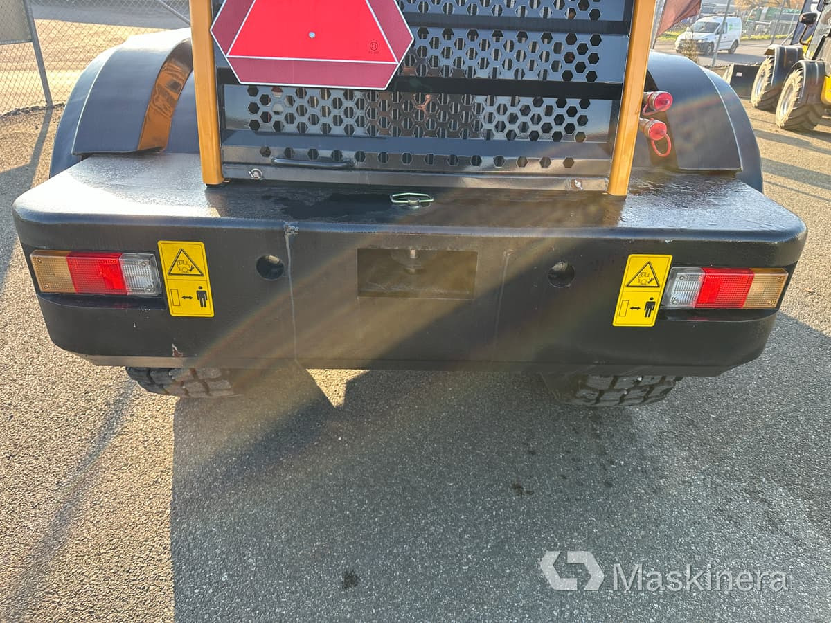 Chargeuse sur pneus Hjullastare Swekip 2360