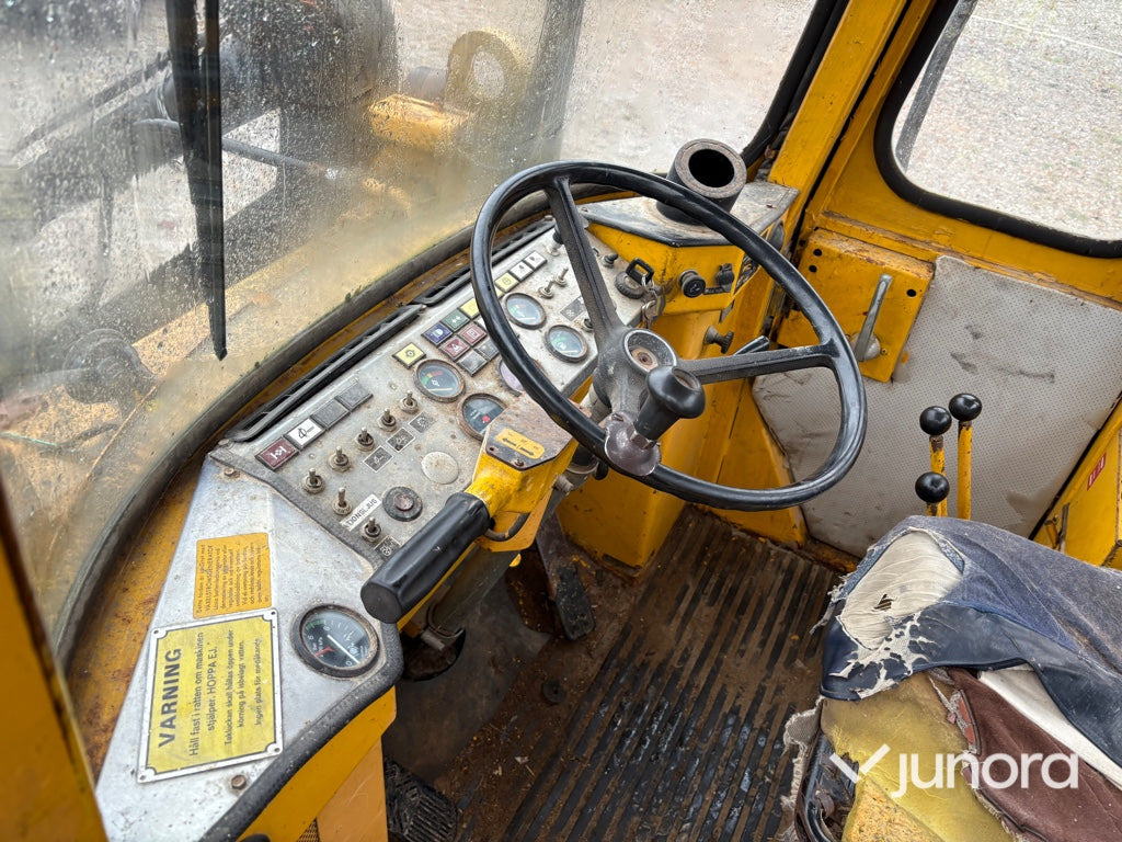 Chargeuse sur pneus Hjullastare - Volvo BM 4400