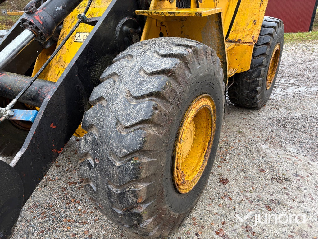 Chargeuse sur pneus Hjullastare - Volvo BM 4400