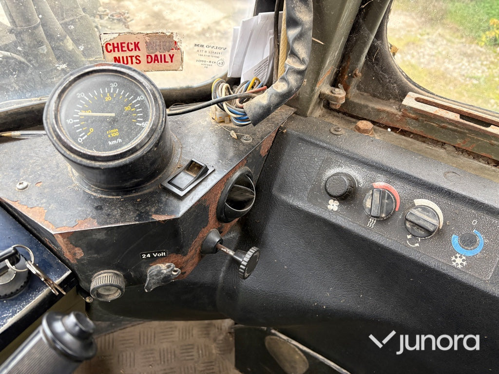 Chargeuse sur pneus Hjullastare - Volvo BM 4400