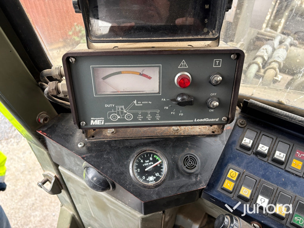 Chargeuse sur pneus Hjullastare - Volvo BM 4400