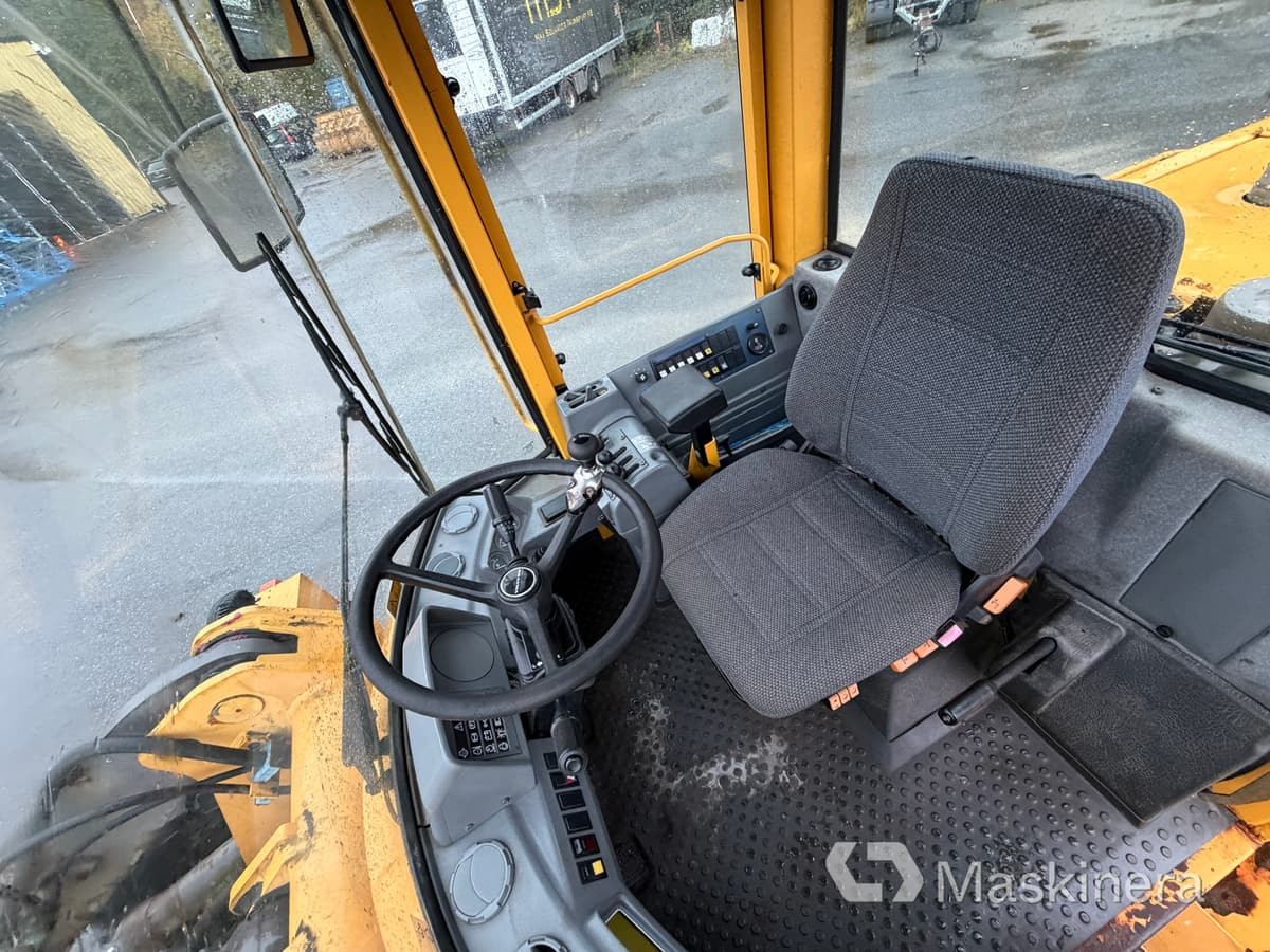 Chargeuse sur pneus Hjullastare Volvo BM L70C