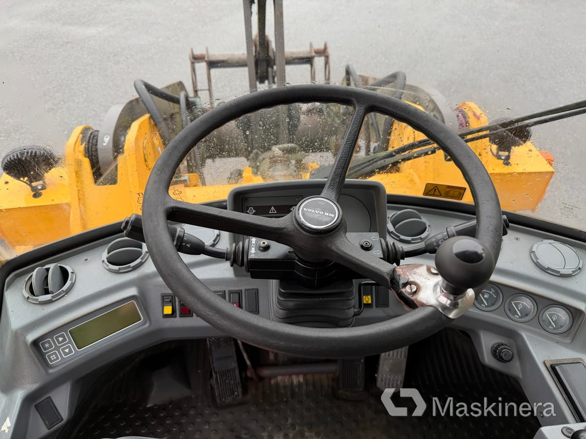 Chargeuse sur pneus Hjullastare Volvo BM L70C