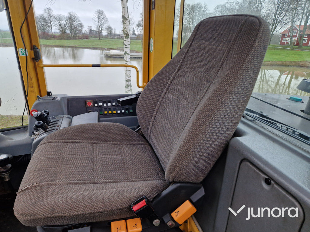 Chargeuse sur pneus Hjullastare - Volvo BM, L70E