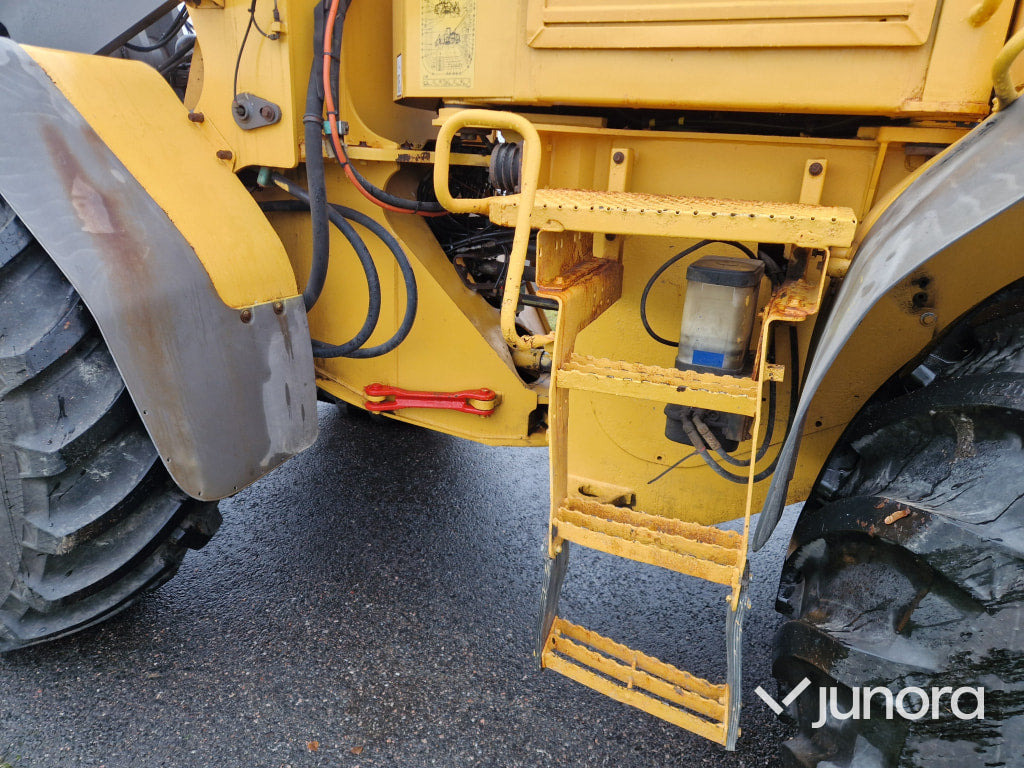 Chargeuse sur pneus Hjullastare - Volvo BM, L70E