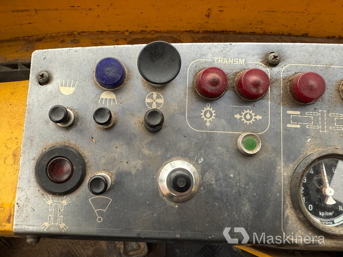 Chargeuse sur pneus Hjullastare Volvo BM LM 846