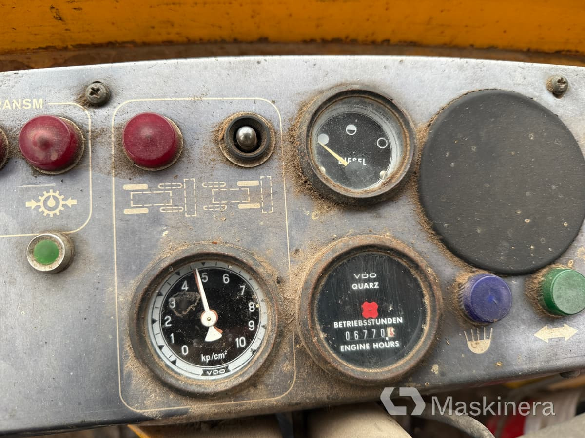 Chargeuse sur pneus Hjullastare Volvo BM LM 846