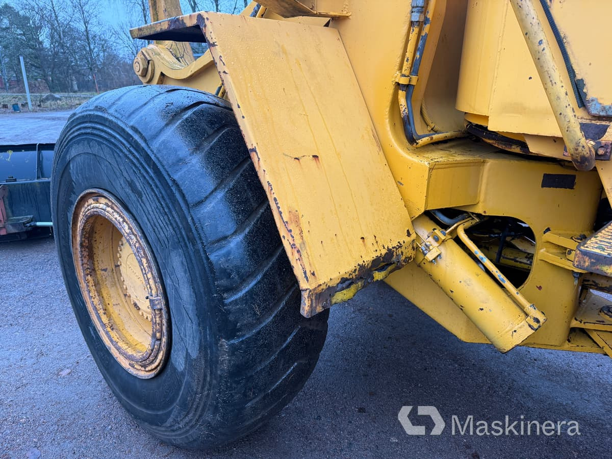 Chargeuse sur pneus Hjullastare Volvo BM LM 846