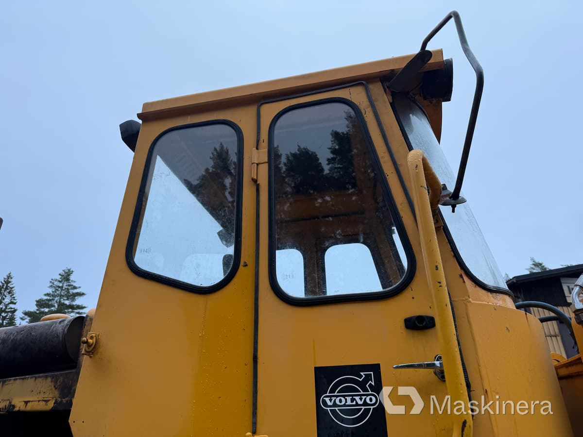 Chargeuse sur pneus Hjullastare Volvo BM LM 846