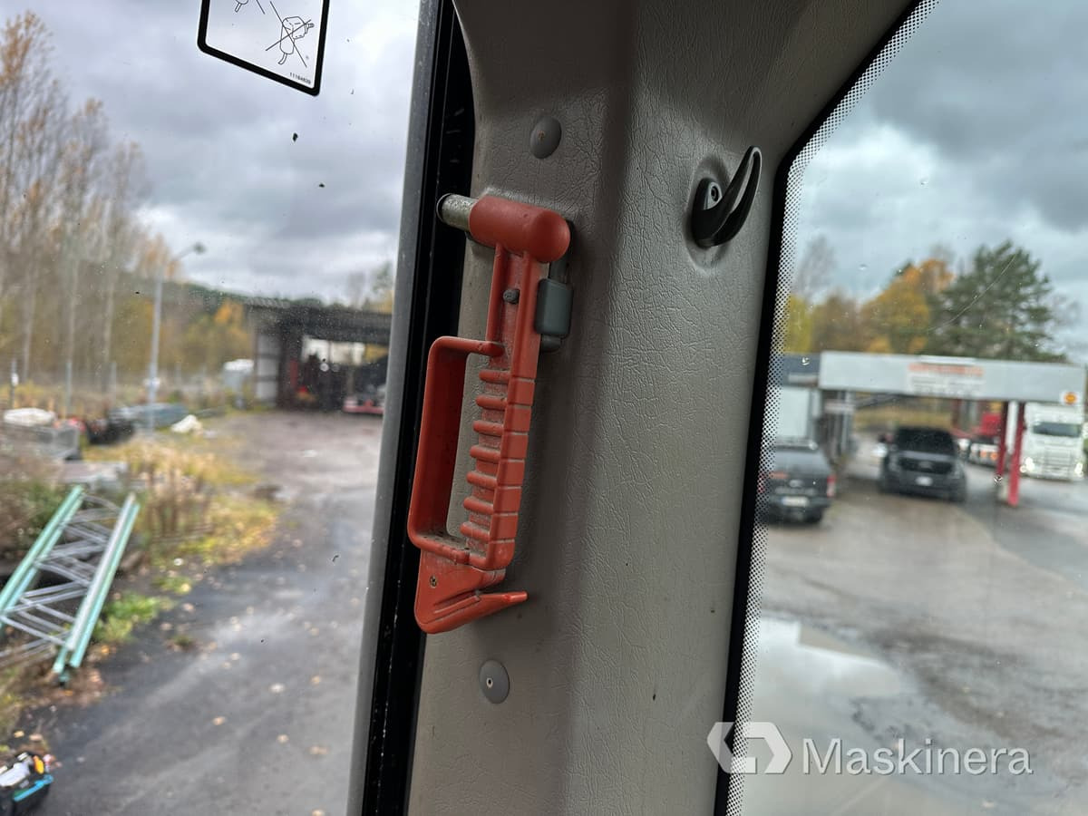 Chargeuse sur pneus Hjullastare Volvo L120F
