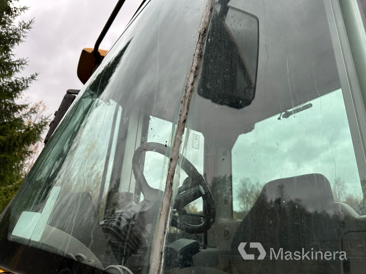 Chargeuse sur pneus Hjullastare Volvo L120F