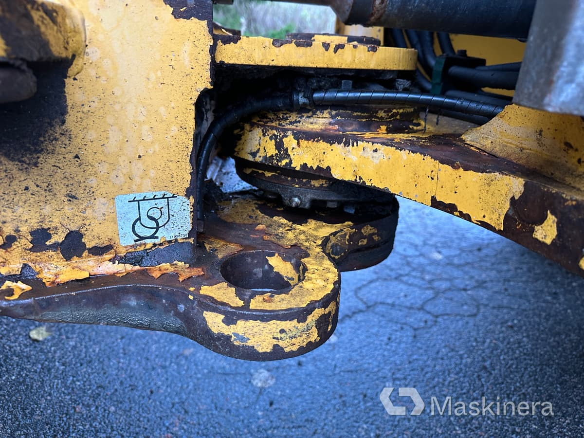 Chargeuse sur pneus Hjullastare Volvo L120F