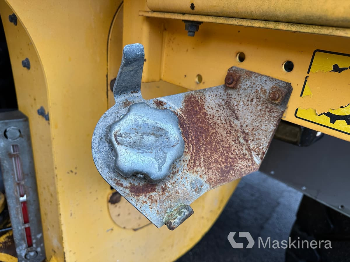 Chargeuse sur pneus Hjullastare Volvo L120F