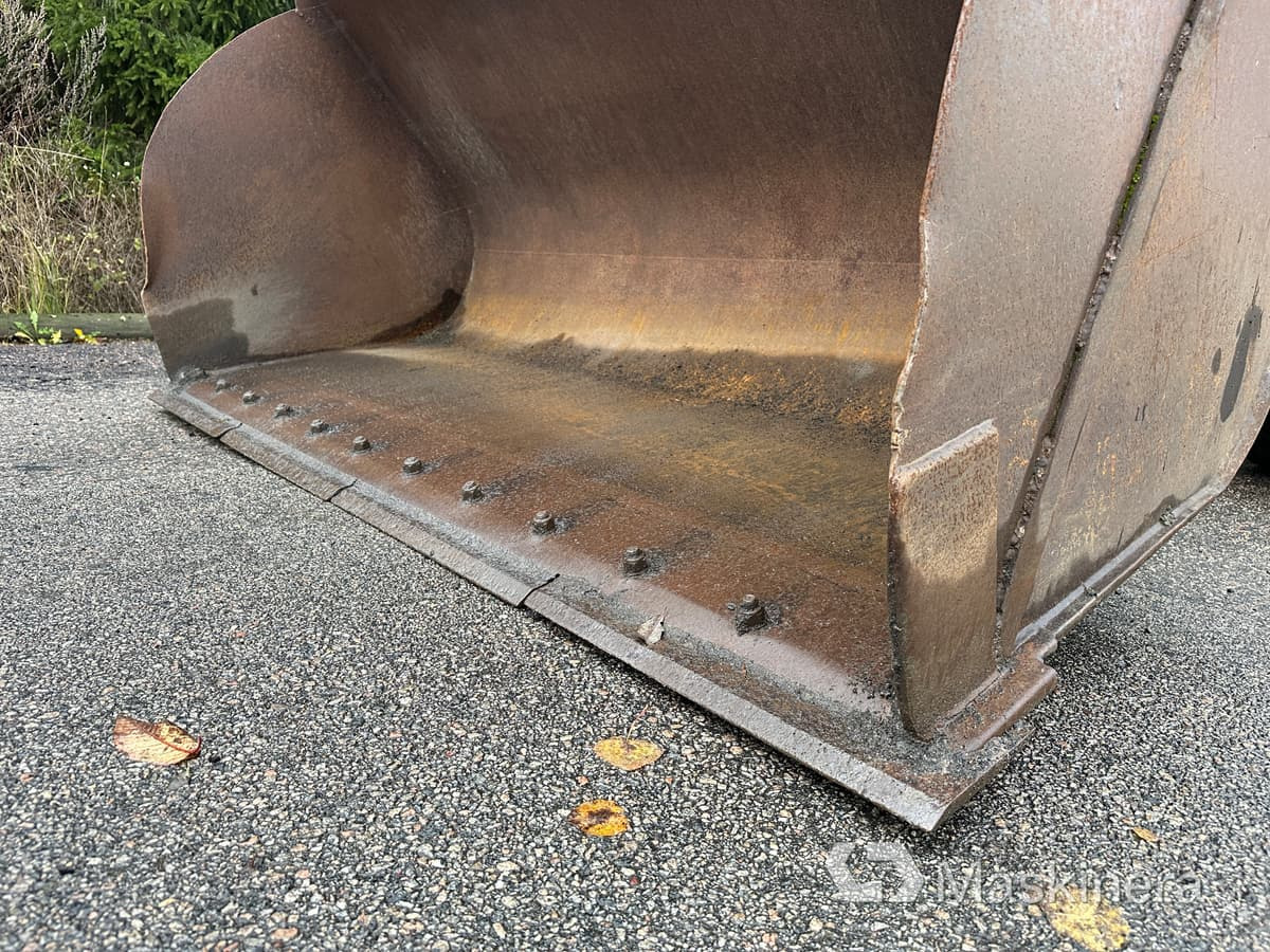 Chargeuse sur pneus Hjullastare Volvo L120F