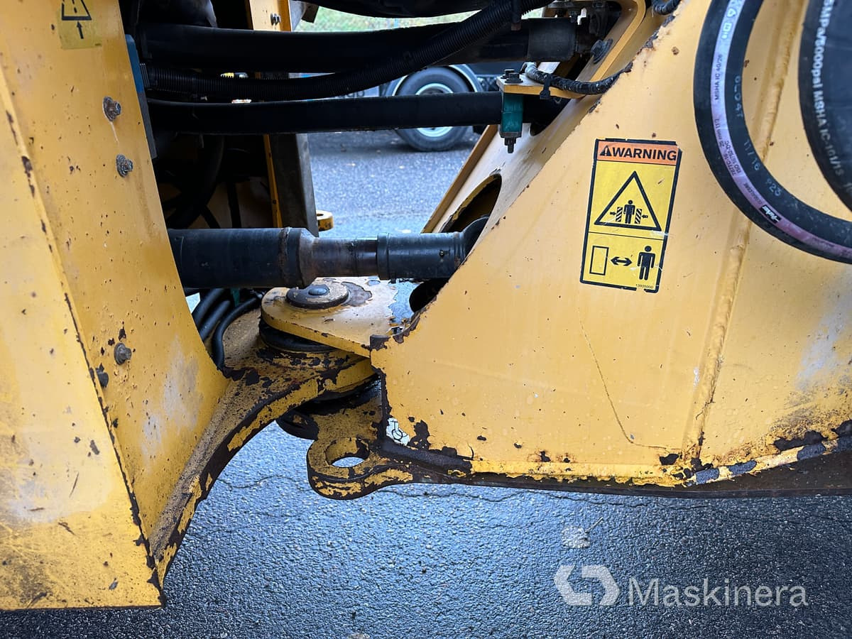 Chargeuse sur pneus Hjullastare Volvo L120F