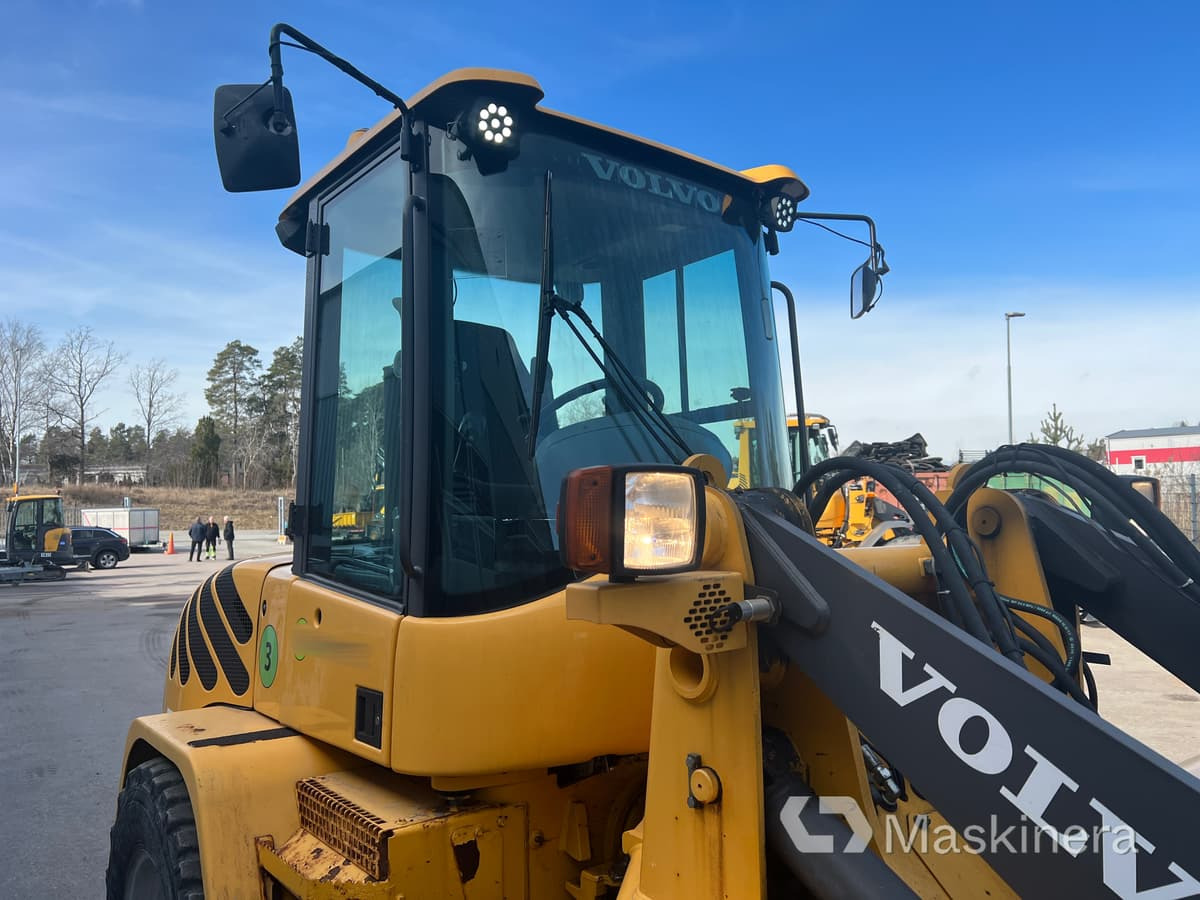 Chargeuse sur pneus Hjullastare Volvo L35B